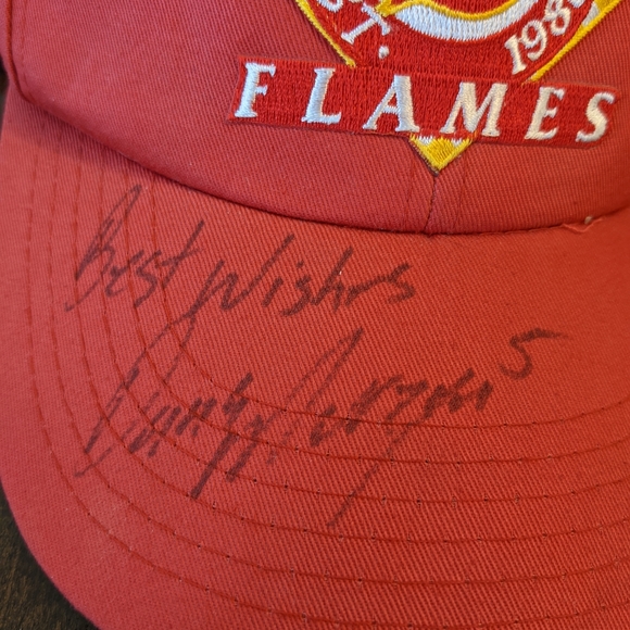 Retro Calgary Flames Signed Snapback cap - Picture 4 of 4